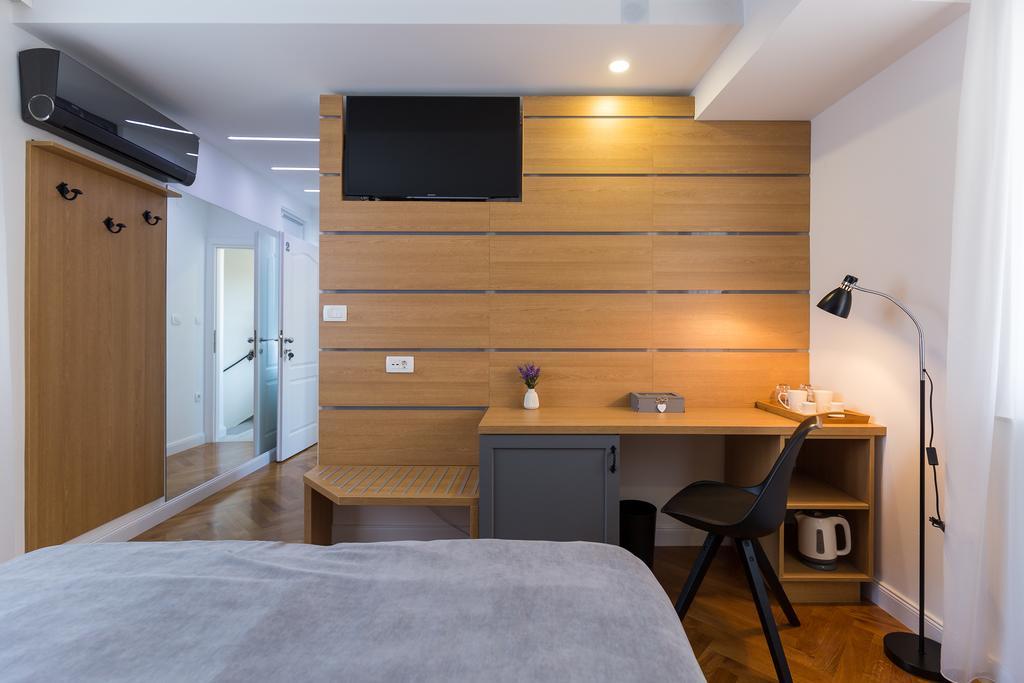 The Well Luxury Rooms ซาดาร์ ภายนอก รูปภาพ