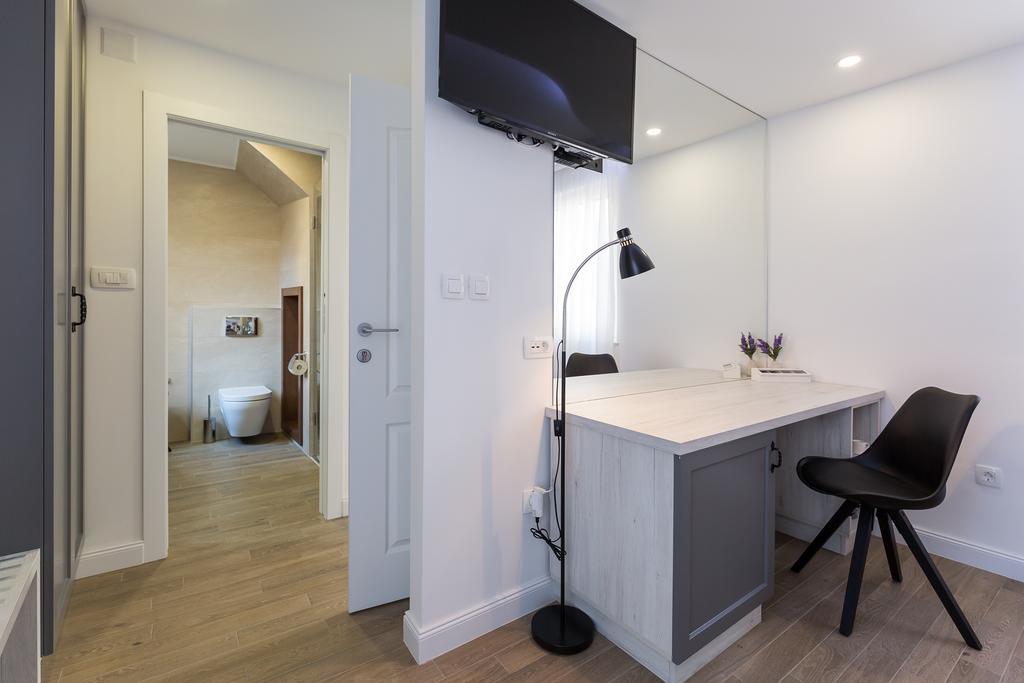 The Well Luxury Rooms ซาดาร์ ภายนอก รูปภาพ
