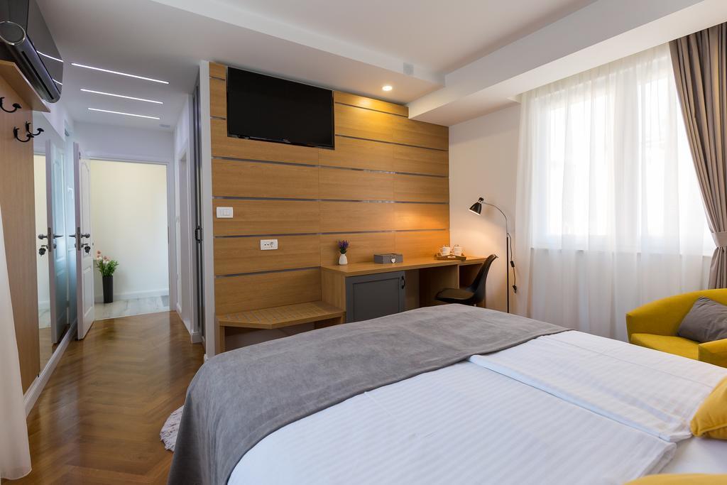 The Well Luxury Rooms ซาดาร์ ภายนอก รูปภาพ
