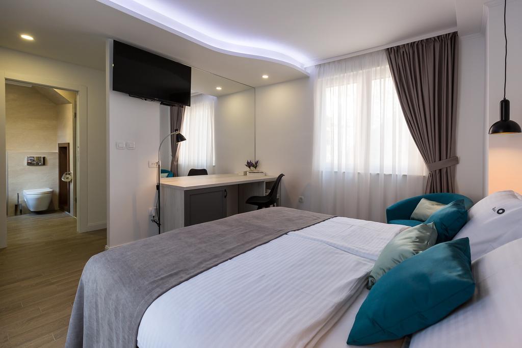 The Well Luxury Rooms ซาดาร์ ภายนอก รูปภาพ